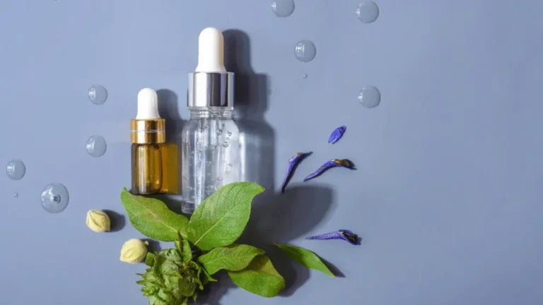 Retinol + Hyaluronic Acid- A Duo of Perfectly Smooth, Hydrated Skin