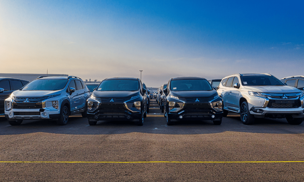 Supercar vs hyper cars 