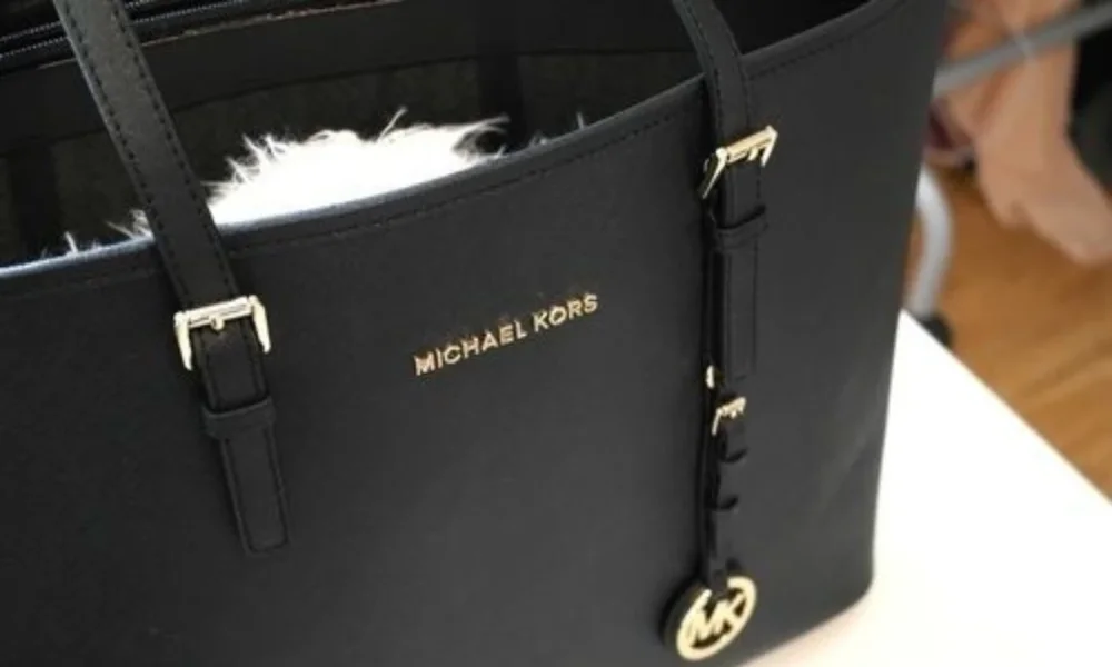 Black Michael Kors tote bag with gold logo