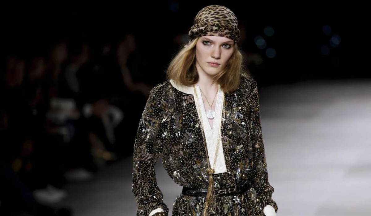8 Smart Luxury Fashion Brands Using Technology in Clothing