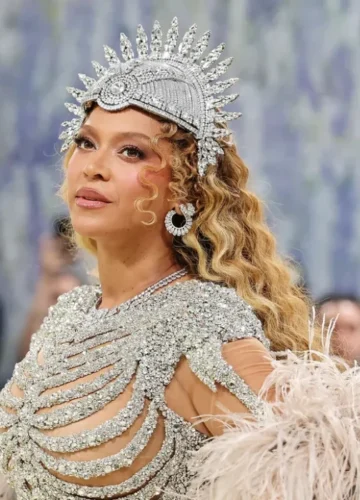 Beyoncé Met Gala 2026 Diamond Skeleton Dress