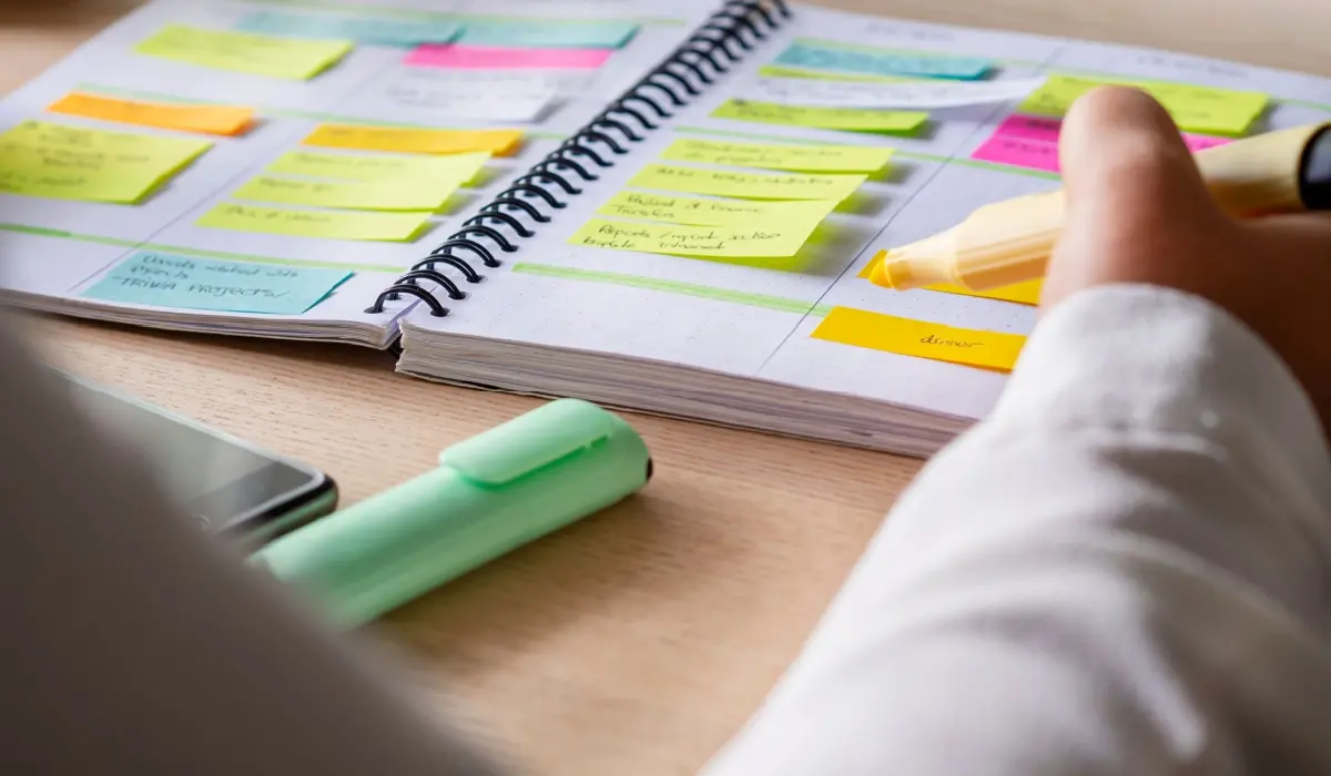 How to Build Daily Journaling Habits That Stick