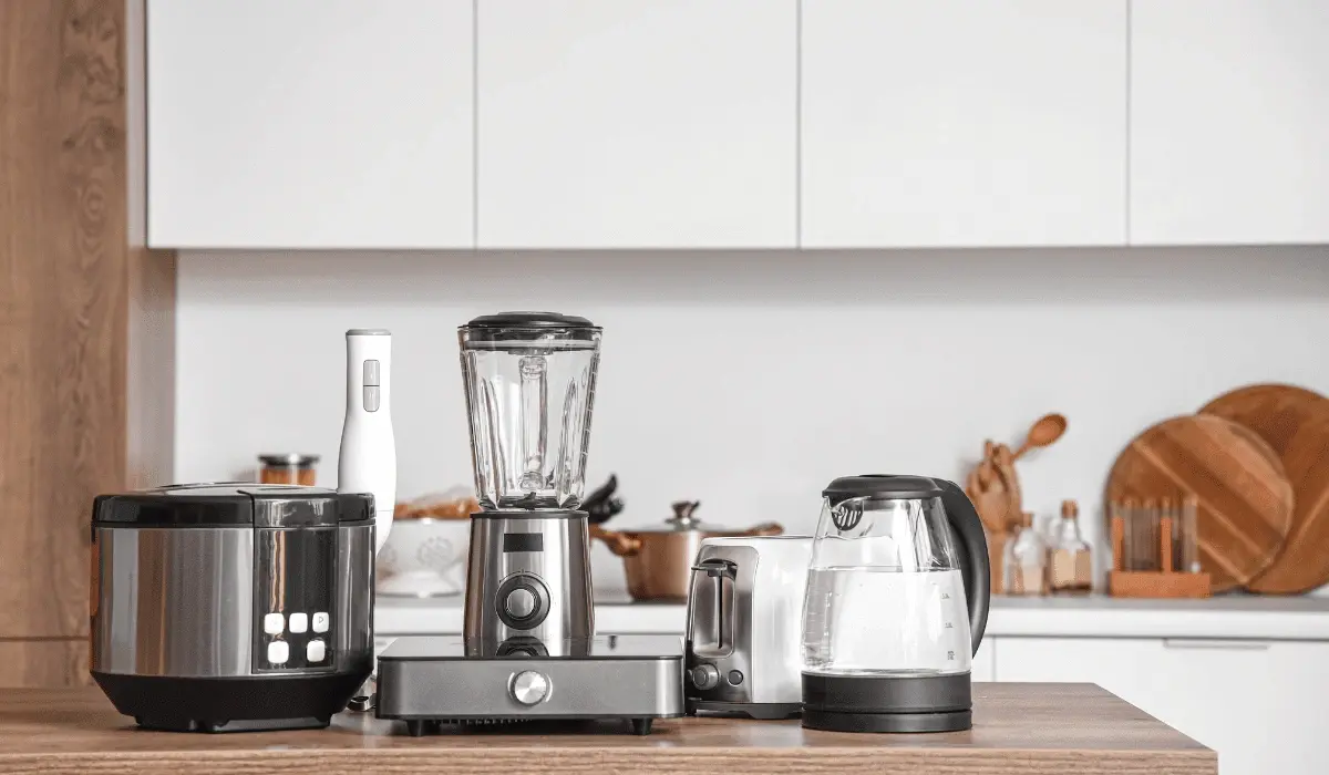 30 Essential Kitchen Appliances for New Homes