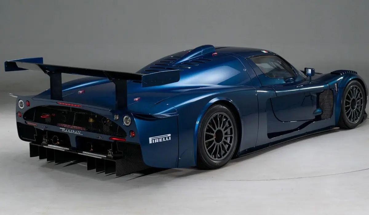 25. Maserati