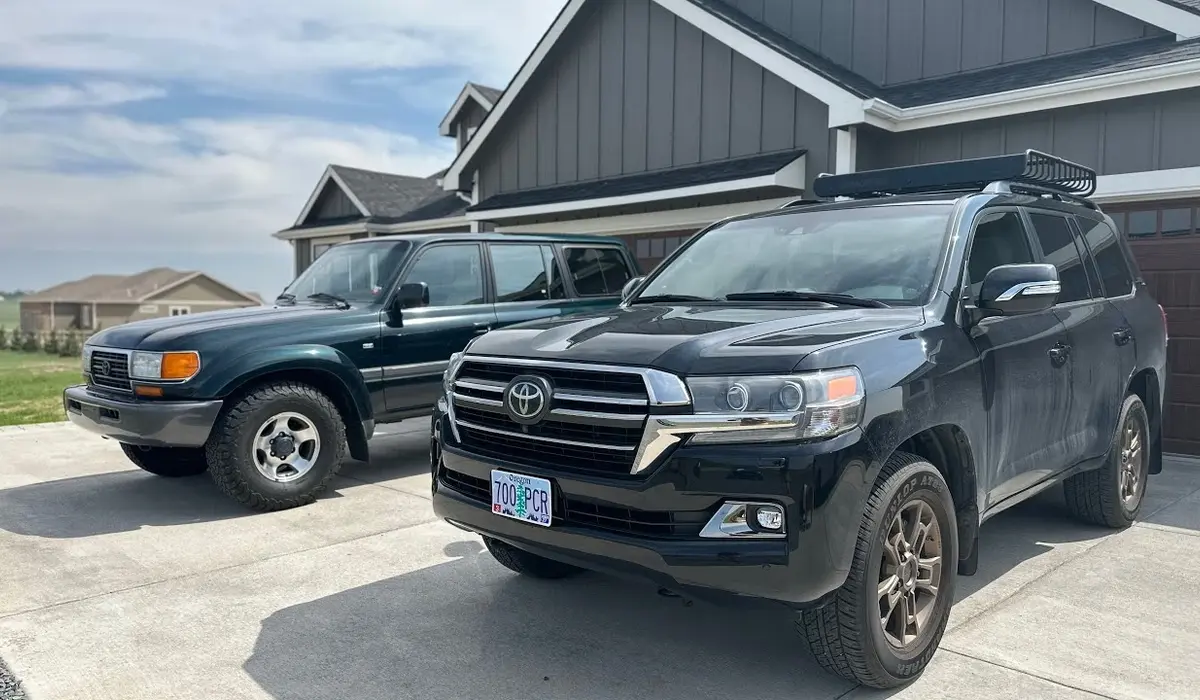 Comparing the Ultimate Highway Cruisers