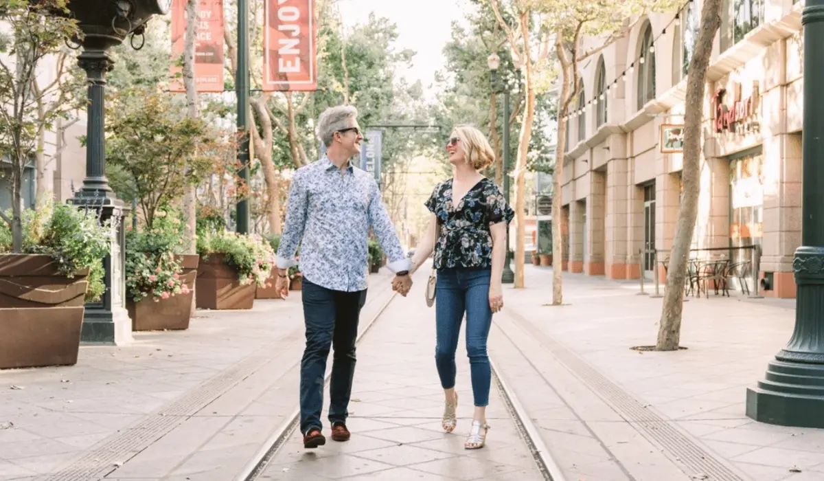 Understanding PDA in Relationships