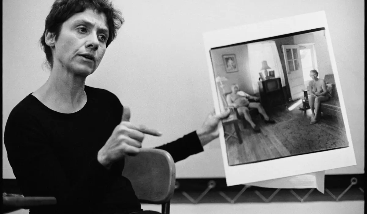 Key Characteristics of Her Artistic Vision