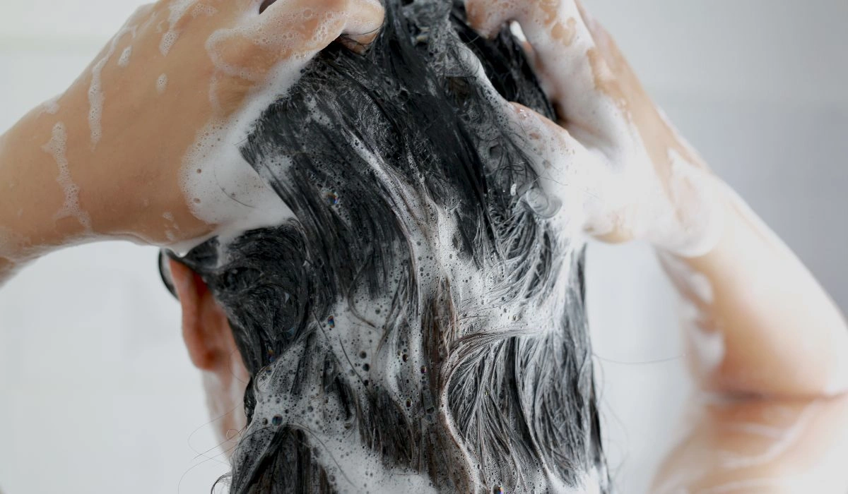What Is a Clarifying Shampoo and How Does It Work?