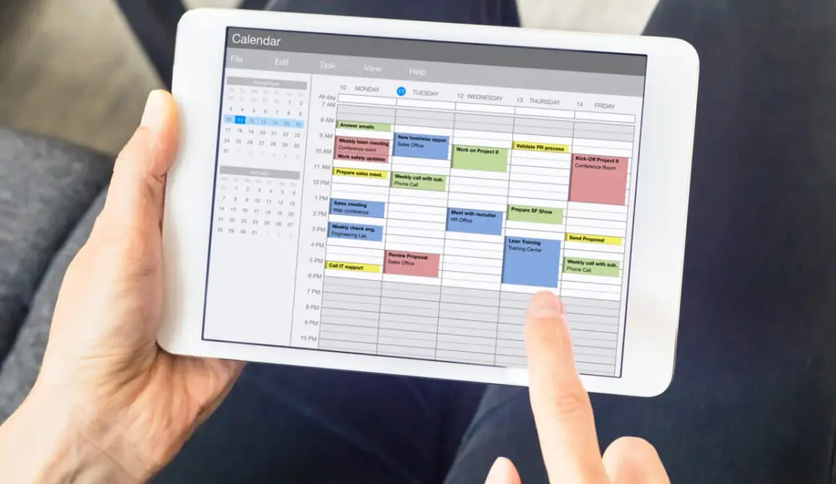 Simple Tools to Keep Your Schedule on Track