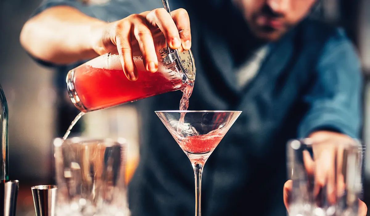 Exploring the World of Flavored Vodka Drinks