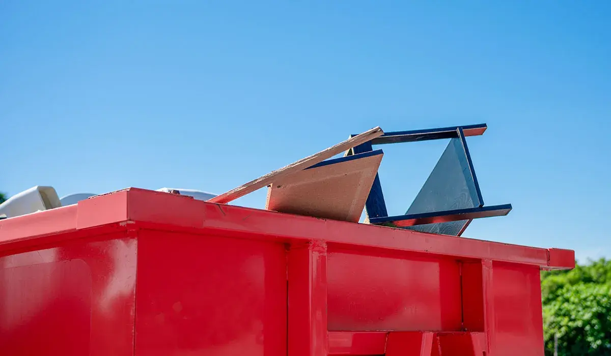 40-Yard Roll Off Dumpster: Commercial and Construction Sites