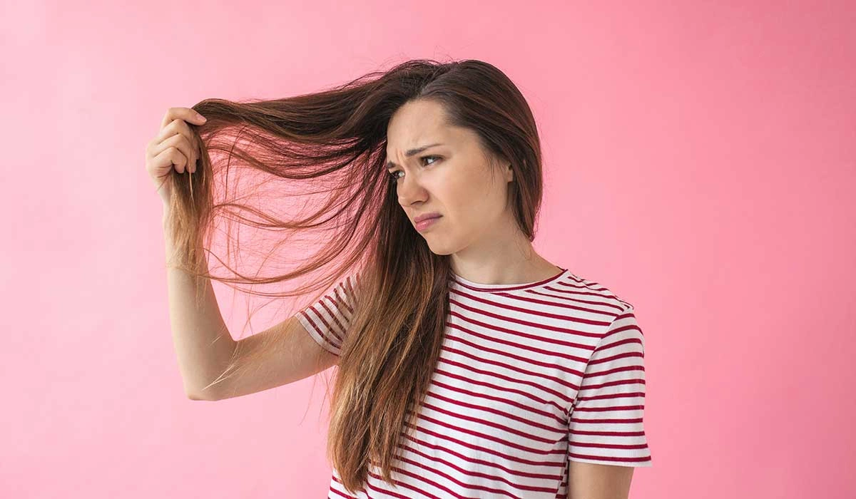 Step-by-Step Guide: How to Apply Clarifying Shampoo Properly