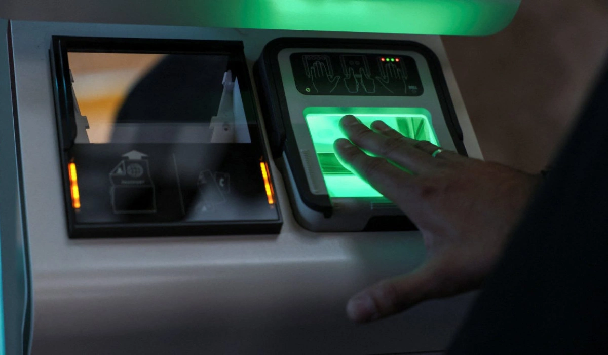 Why Biometrics Are Taking Over Modern Air Travel