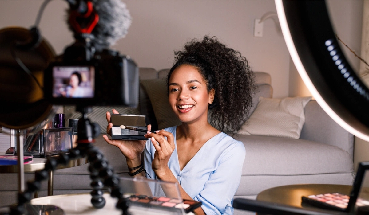 Sponsored Content Networks