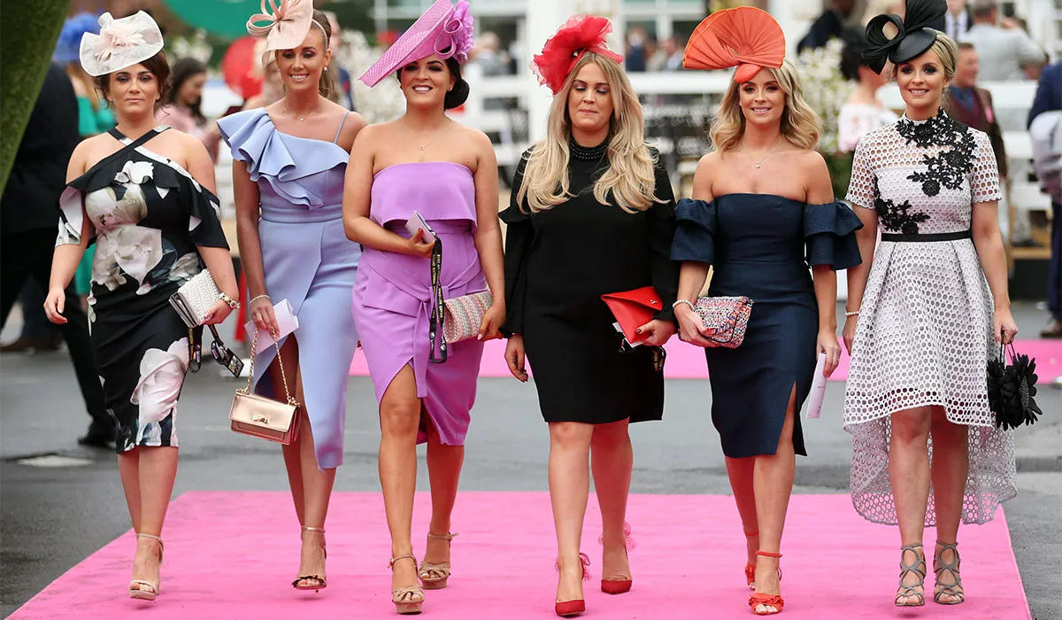 Ladies' Dresses & Shoes: Complete Outfit Guide