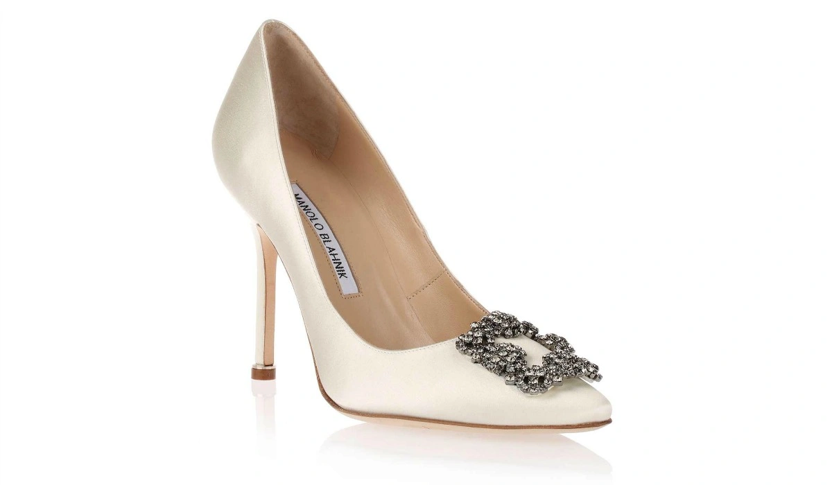 2. Manolo Blahnik: Timeless Elegance